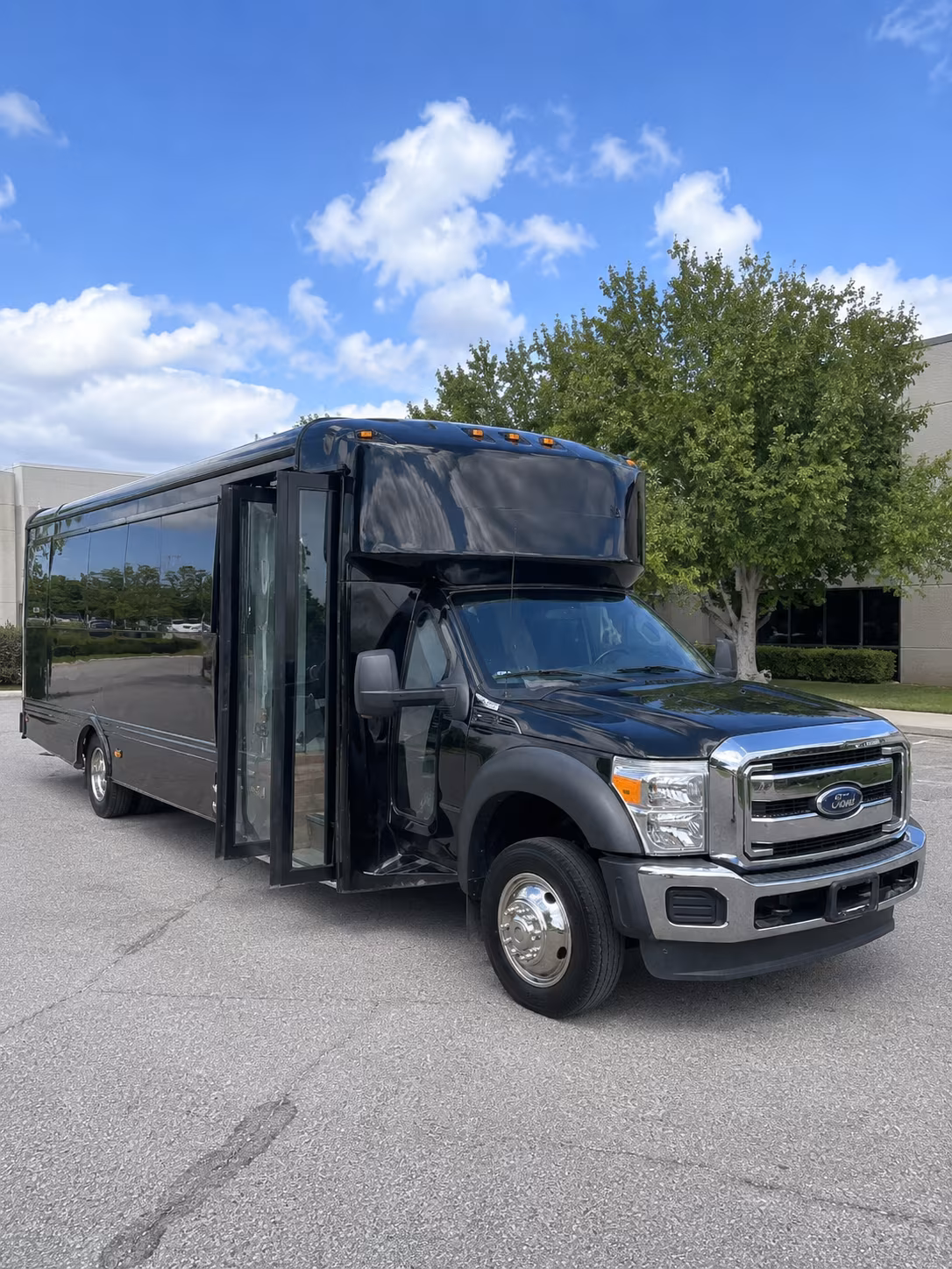 Bonita Springs Homecoming & Prom Party Bus Rentals