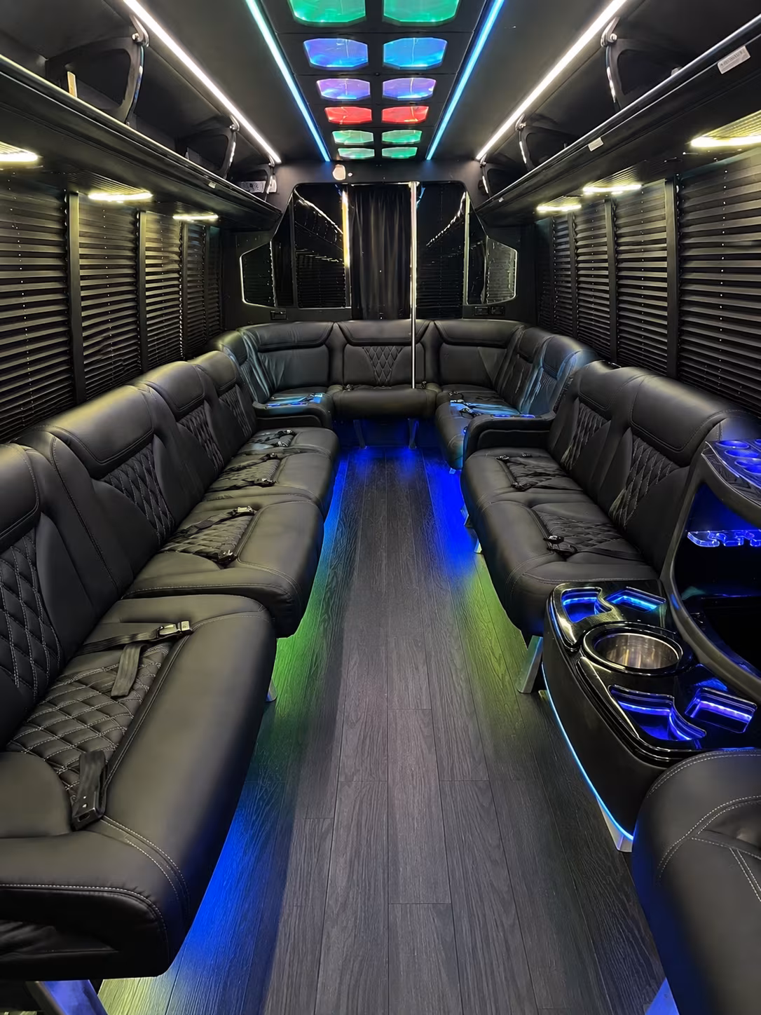 Cape Coral Birthday, Sweet 16, & Quinceañera Transportation onboard seating