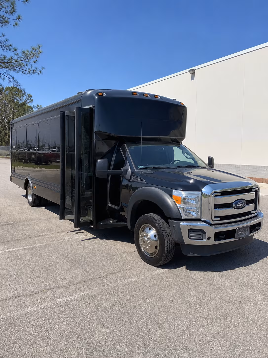 Cape Coral Concert & Music Festival Transportation party bus exterior