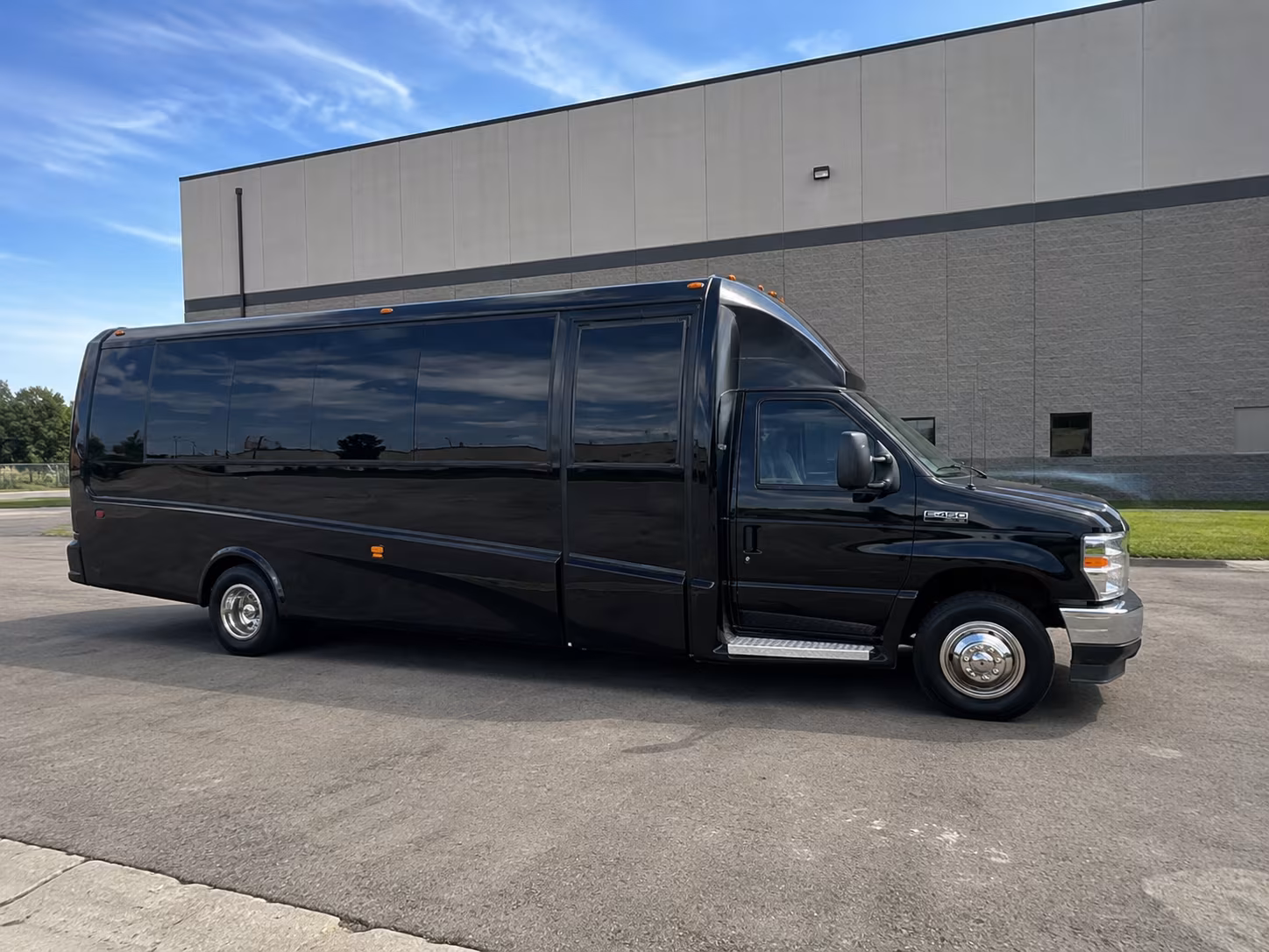 Sarasota Wedding Transportation & Shuttle Service